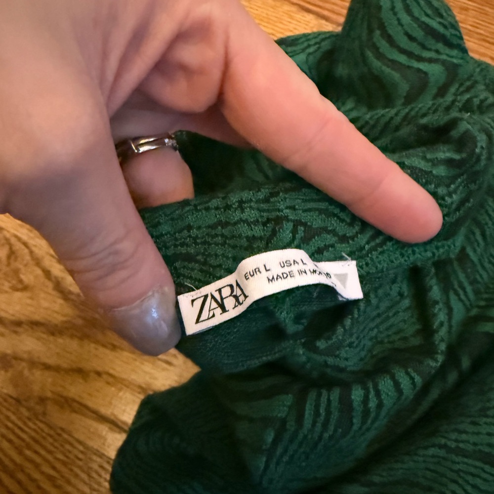 Zara Emerald Textured Trousers - Picture 2 of 4